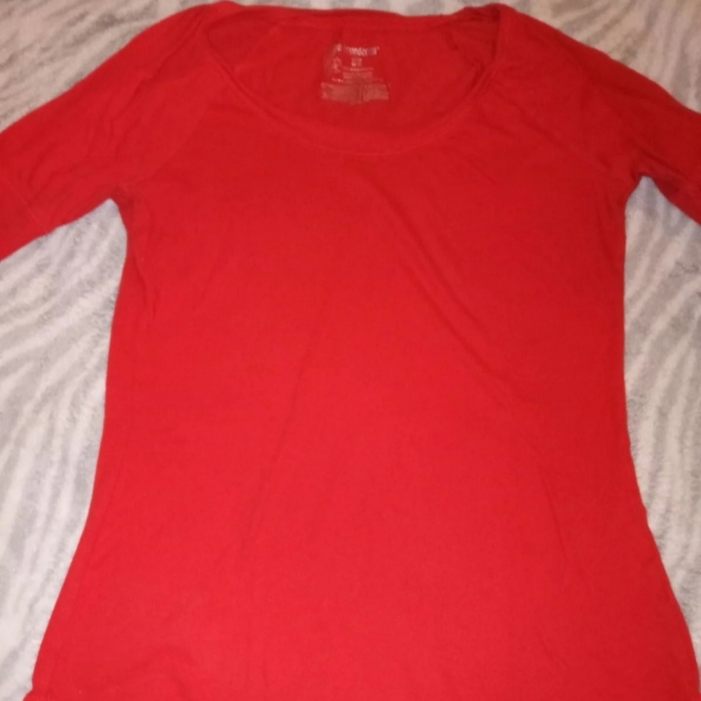 Red 3/4 Sleeve Tee